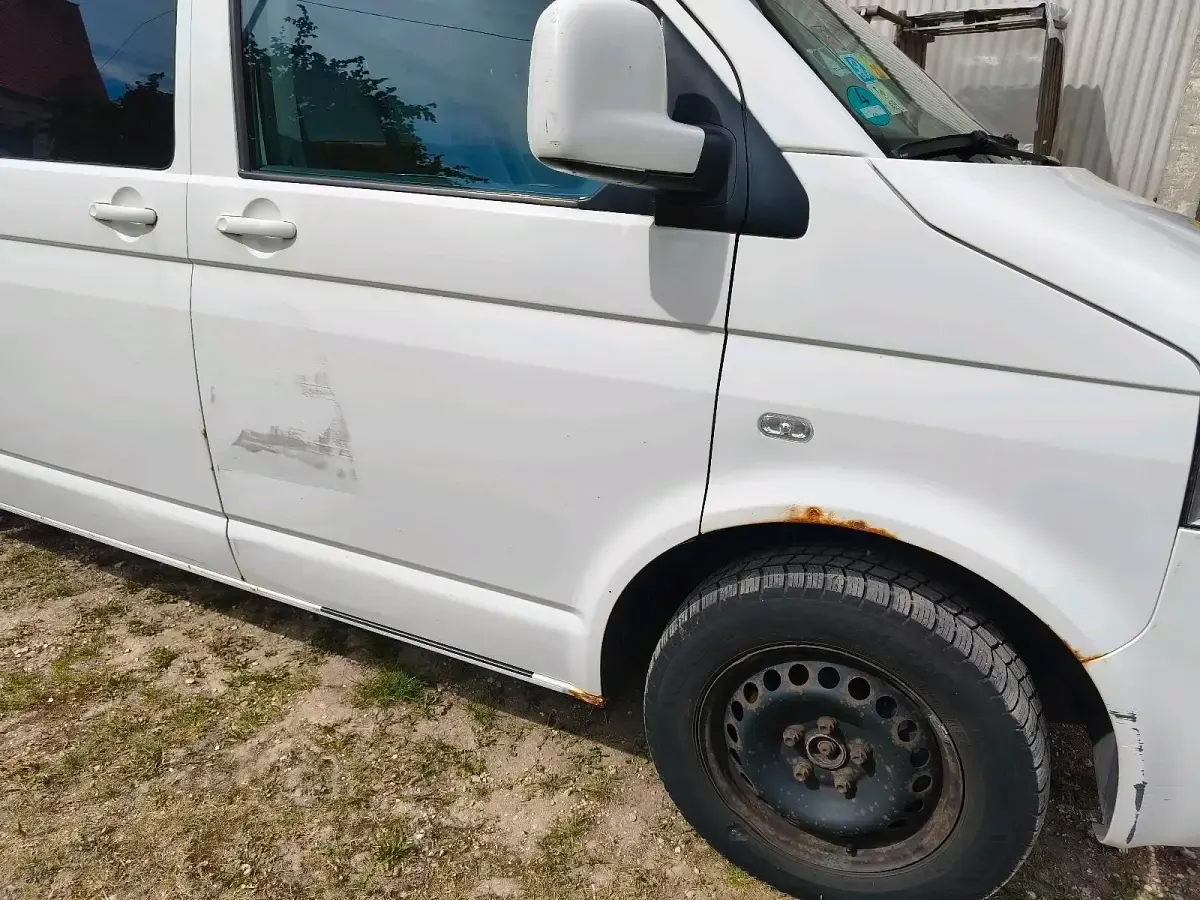 Używany VW Caravelle 134 KM (98 kW) 2005 Biały Van