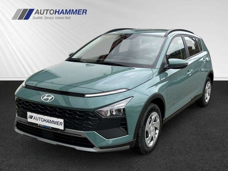 Mangrove green / min Gebraucht 2025 Hyundai Bayon Select SUV | 20.340 € (Guter Preis) - Bild 1/4
