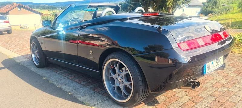 Gebraucht Alfa Romeo Spider 155 PS (114 kW) 1999 Schwarz Cabrio