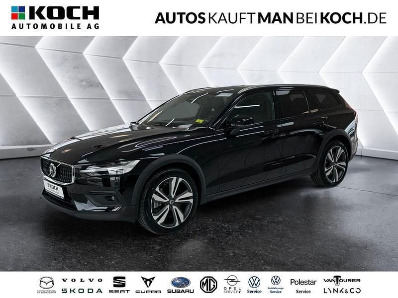 Andere farbe Gebraucht 2024 Volvo V60 CC Plus Kombi | 42.880 € (Guter Preis) - Bild 1/4