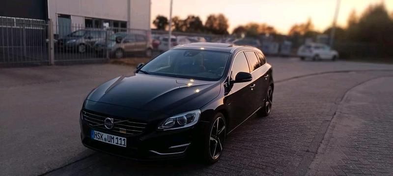 Gebraucht Volvo V60 280 PS (205 kW) 2013 Schwarz Kombi