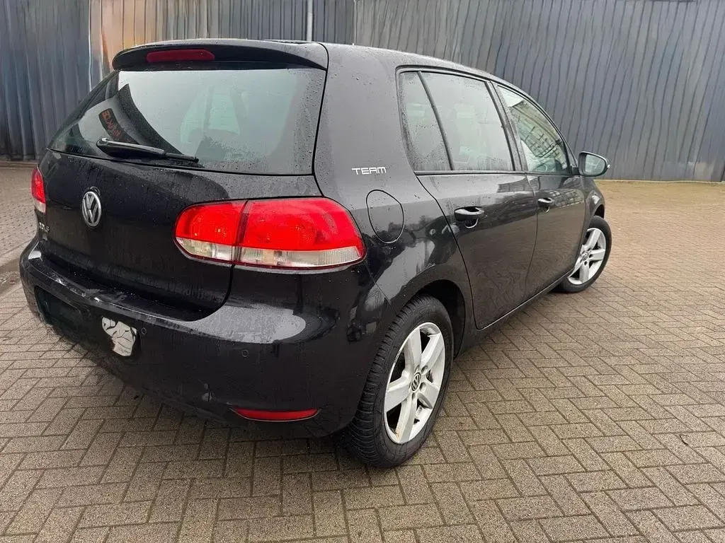 Gebraucht VW Golf VI Team 160 PS (117 kW) 2010 Schwarz Kleinwagen