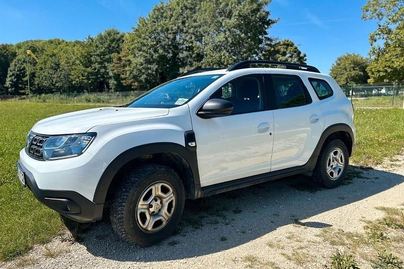 Weiß Gebraucht 2018 Dacia Duster SUV | 8.900 € (Guter Preis) - Bild 1/4