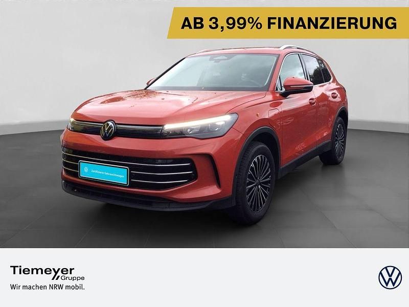 Rot Gebraucht 2025 VW Tiguan Elegance SUV | 46.480 € (Fairer Preis) - Bild 1/4