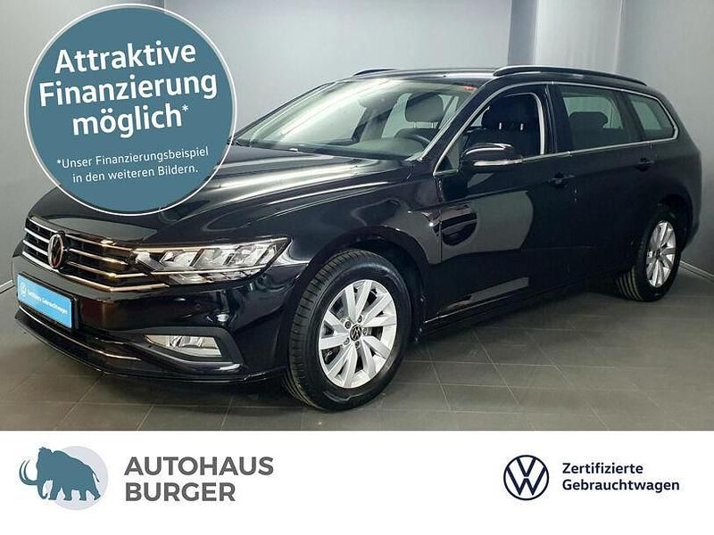 Gebraucht VW Passat Business 122 PS (89 kW) 2022 Deep black perleffekt (metallic) Kombi