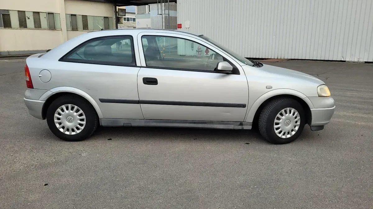 Gebraucht Opel Astra 84 PS (61 kW) 2002 Grau