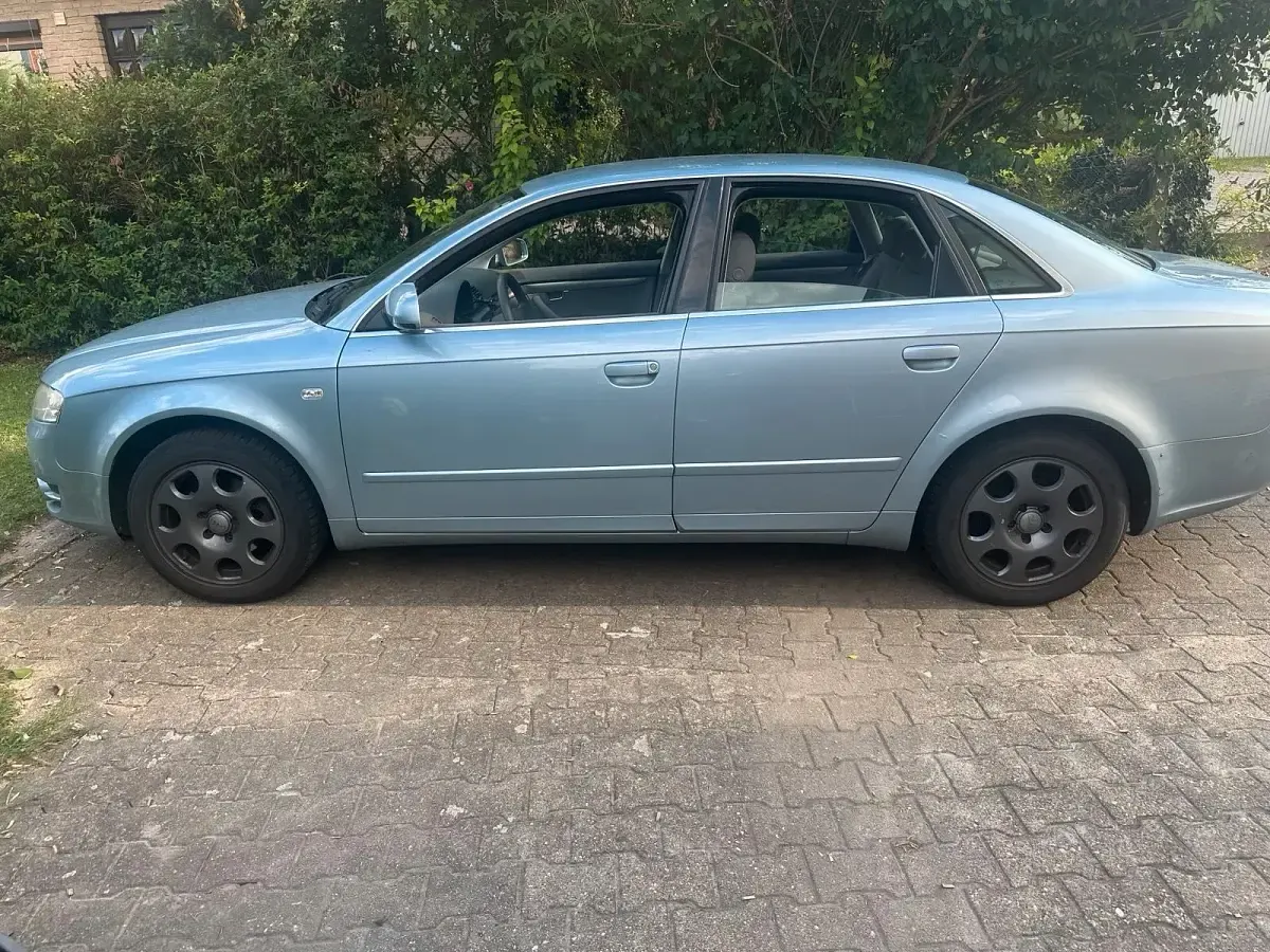 Gebraucht Audi A4 131 PS (96 kW) 2005 Limousine