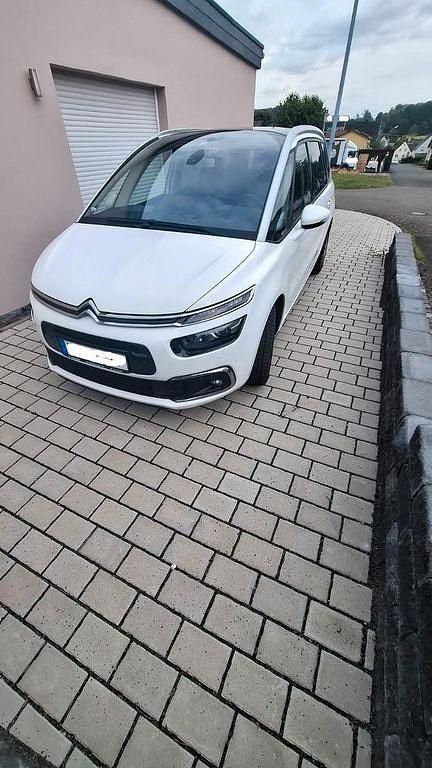 Gebraucht Citroën C4 SpaceTourer PureTech 131 PS (96 kW) 2019 Weiß Van / Kleinbus