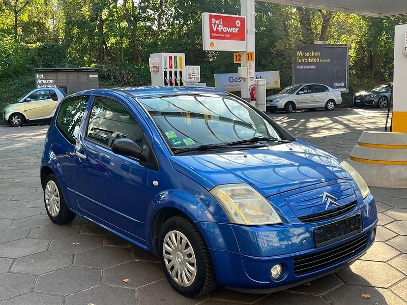 Blau Gebraucht 2004 Citroën C3 Kleinwagen | 2.899 € - Bild 1/4