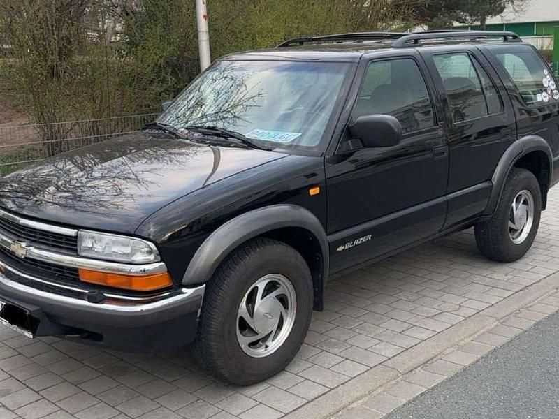 Gebraucht Chevrolet Blazer 193 PS (141 kW) 1999 Schwarz SUV