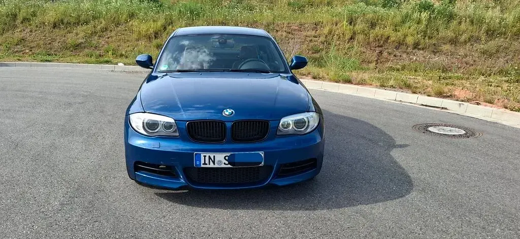 Gebraucht BMW 135 Performance 306 PS (225 kW) 2011 Blau Kleinwagen