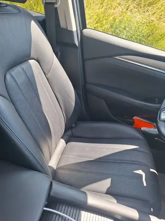 Gebraucht Mazda 6 Exclusive 165 PS (121 kW) 2023 Weiß Limousine