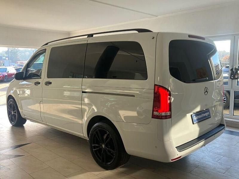 Gebraucht Mercedes Vito 190 PS (139 kW) 2020 Bergkristallweiß Van