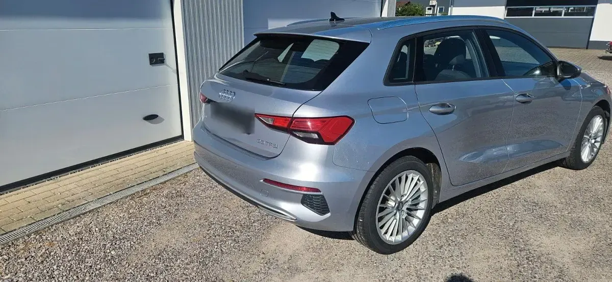 Gebraucht Audi A3 150 PS (110 kW) 2020 Grau Limousine
