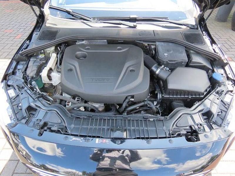 Gebraucht Volvo V60 Linje Svart 190 PS (139 kW) 2018 Schwarz Kombi