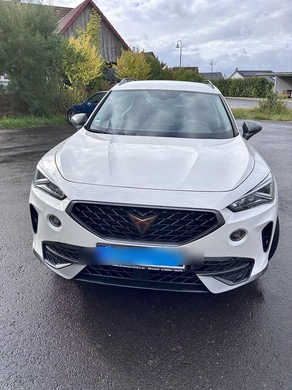 Weiß Gebraucht 2022 Cupra Formentor SUV | 20.299 € (Superpreis) - Bild 1/4