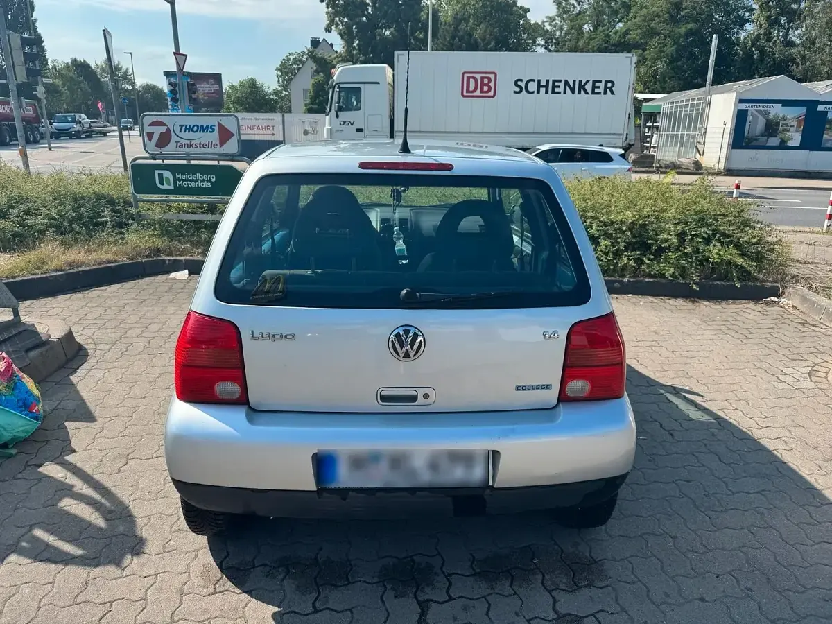 Gebraucht VW Lupo 75 PS (55 kW) 2001 Grau Kleinwagen