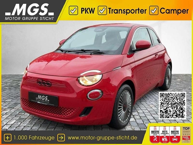 Colore esterno (red vr111/a) Gebraucht 2023 Fiat 500e Red Limousine | 22.280 € (Etwas zu teuer) - Bild 1/4