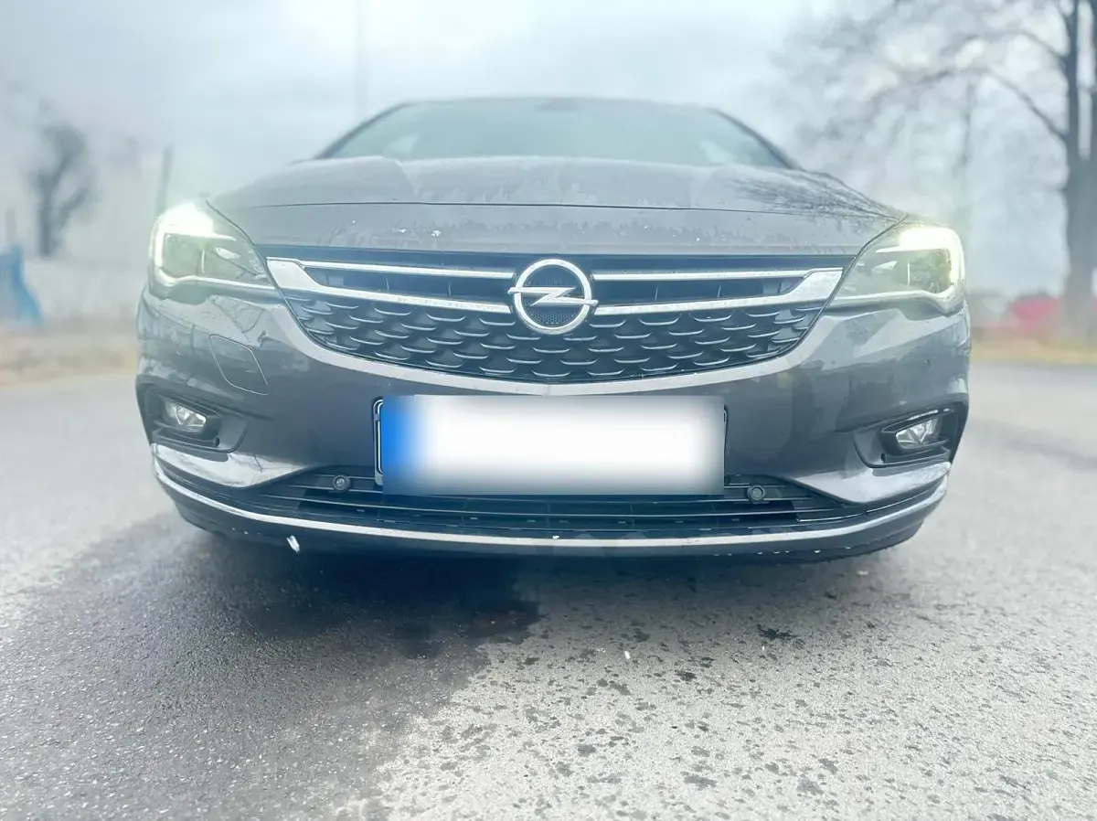 Gebraucht Opel Astra 110 PS (80 kW) 2016 Andere farben Kombi