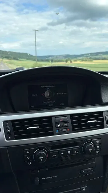 Gebraucht BMW 320 150 PS (110 kW) 2006 Silber Kombi
