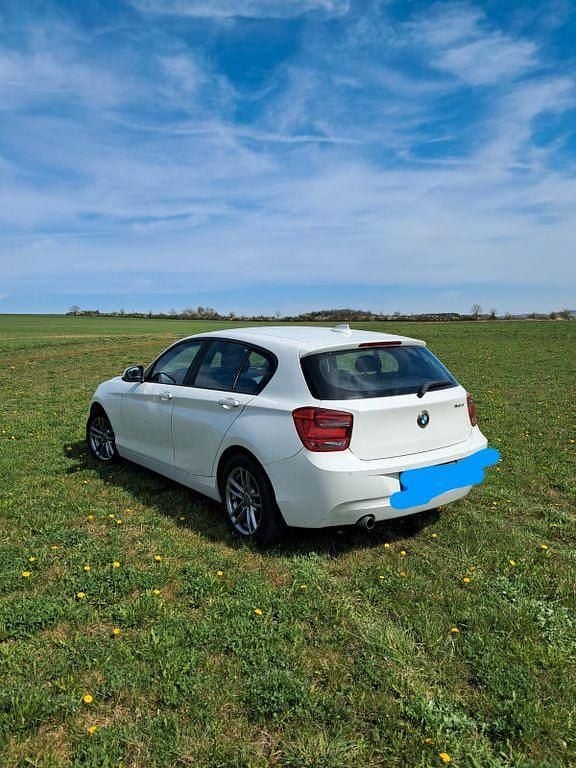 Gebraucht BMW 114 Efficient Dynamics 95 PS (69 kW) 2013 Weiß Kleinwagen