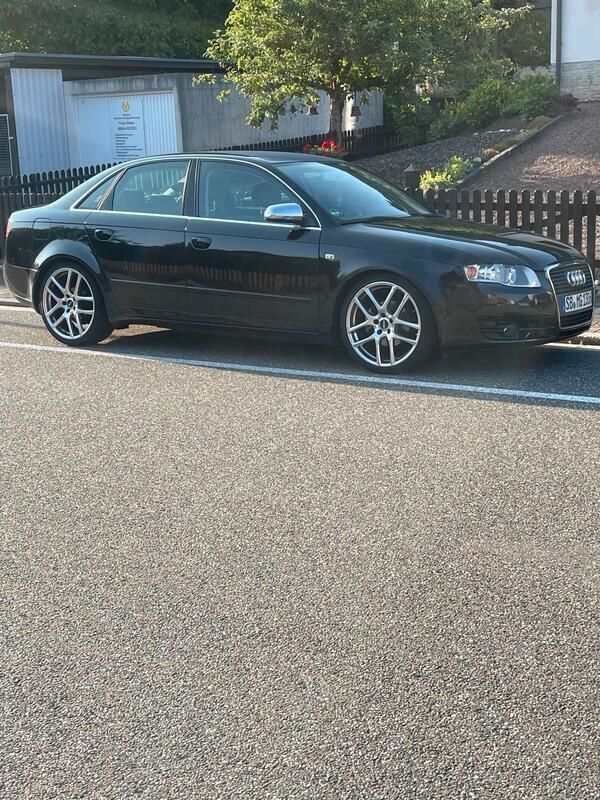 Schwarz Gebraucht 2005 Audi A4 Limousine | 5.850 € (Teuer) - Bild 1/4