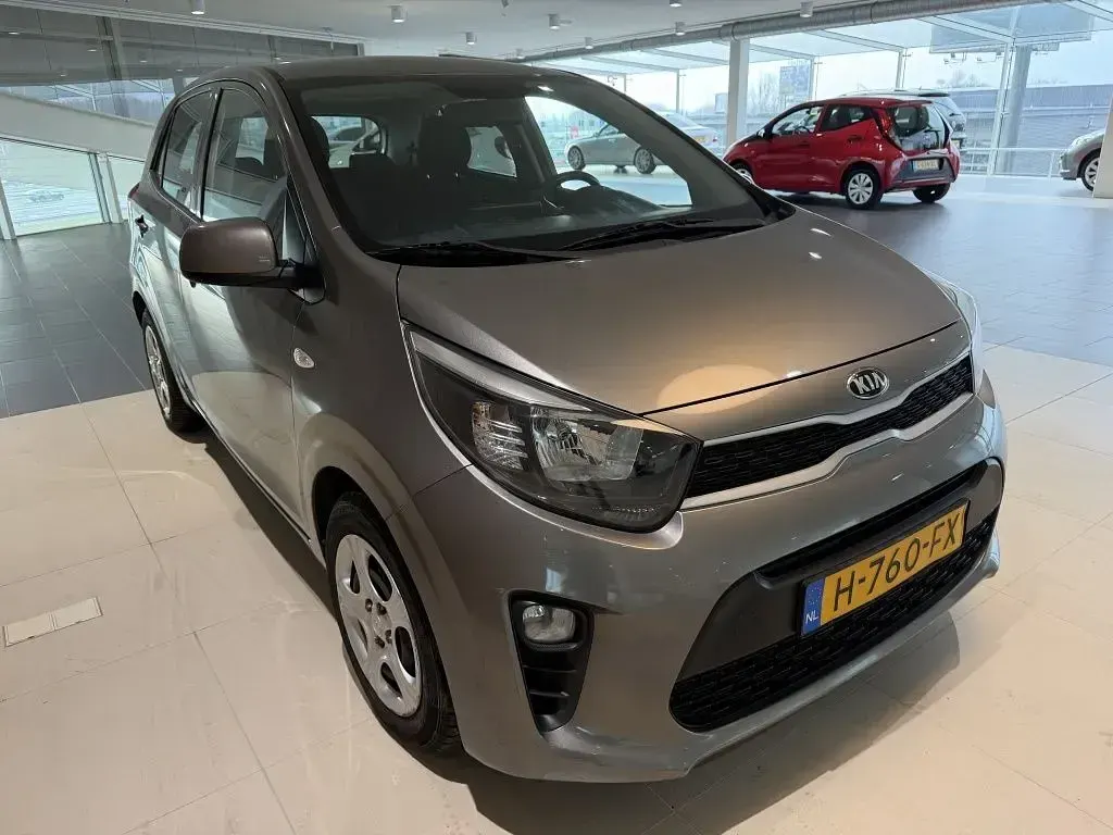 Gebraucht Kia Picanto 67 PS (49 kW) 2020 Grau Kleinwagen