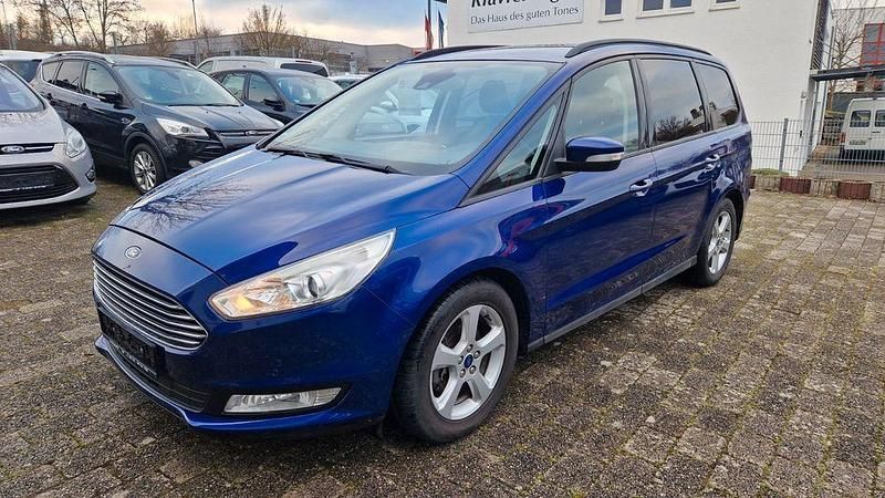 Gebraucht Ford Galaxy Titanium 179 PS (131 kW) 2016 Blau Van / Kleinbus