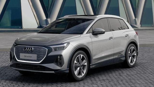 Taifungrau metallic Gebraucht 2023 Audi Q4 e-tron Ambiente SUV | 42.890 € - Bild 1/4