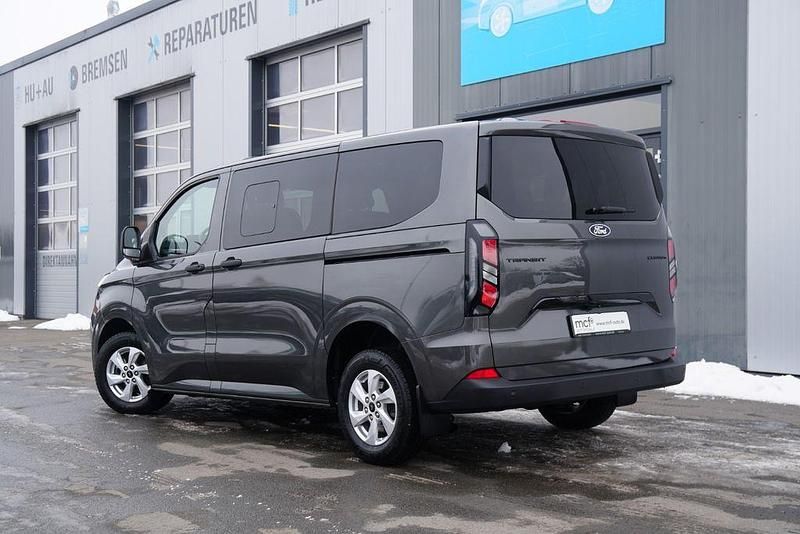 Gebraucht Ford Transit Custom Trend 170 PS (125 kW) 2025 Blau Van / Kleinbus