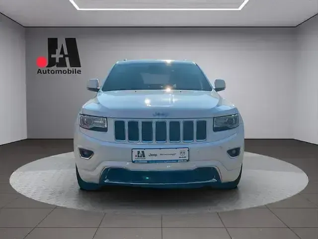 Gebraucht Jeep Grand Cherokee Overland 250 PS (183 kW) 2015 Weiß SUV