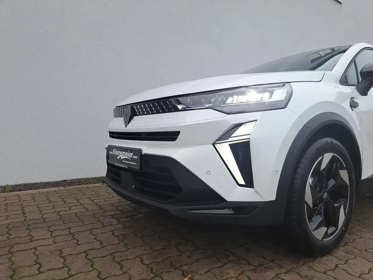 Neu Renault Captur 91 PS (66 kW) 2026 Weiß SUV