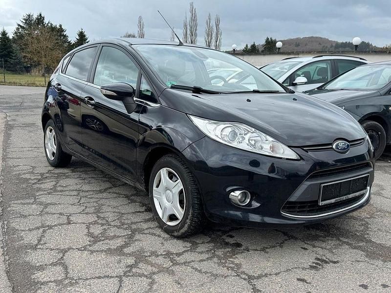 Gebraucht Ford Fiesta Titanium 95 PS (69 kW) 2011 Schwarz Kleinwagen