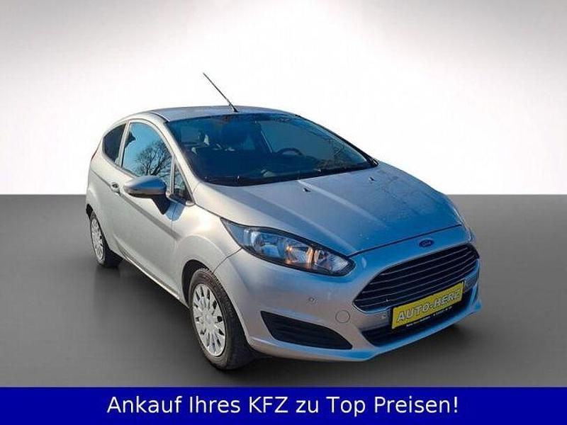 Gebraucht Ford Fiesta Trend 95 PS (69 kW) 2015 Silber Kleinwagen