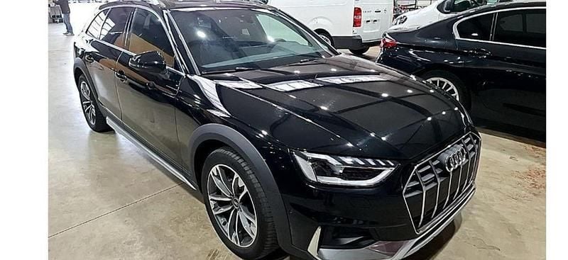 Schwarz Gebraucht 2023 Audi A4 Allroad Basis Kombi | 25.900 € (Superpreis) - Bild 1/4