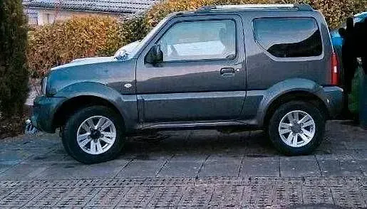 Second-hand Suzuki Jimny 86 CP (63 kW) 2014 Gri SUV