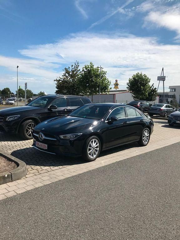 Gebraucht Mercedes CLA180 136 PS (100 kW) 2019 Schwarz Limousine