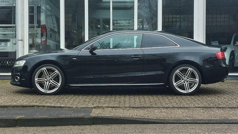 Gebraucht Audi A5 Sport 239 PS (175 kW) 2011 Schwarz Coupé