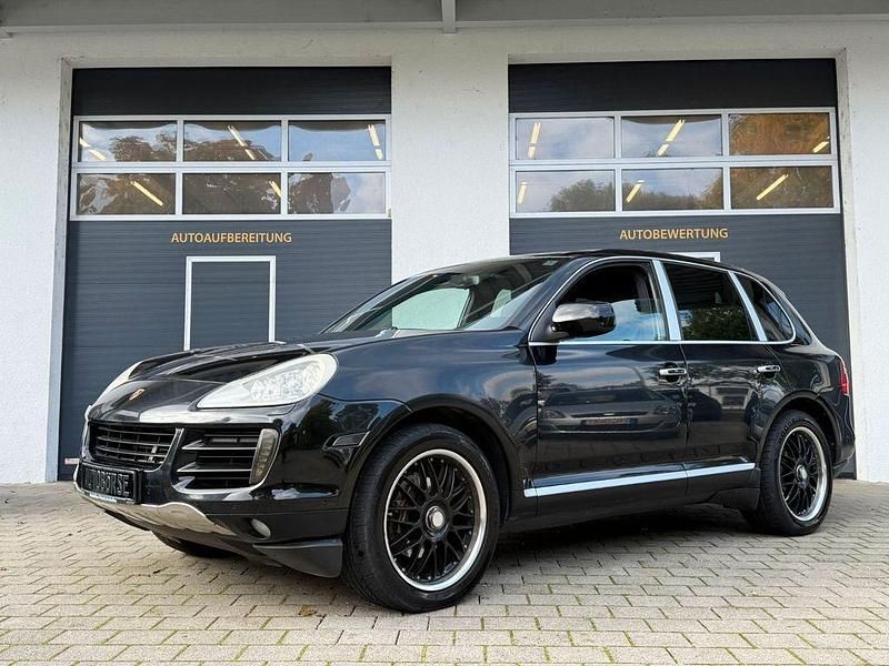 Schwarz Gebraucht 2010 Porsche Cayenne SUV | 11.900 € - Bild 1/4