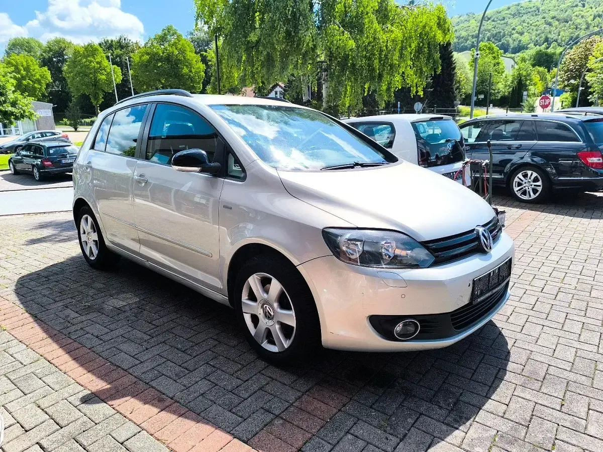 Brugt VW Golf VII Match 105 HK (77 kW) 2012 Sølv Sedan