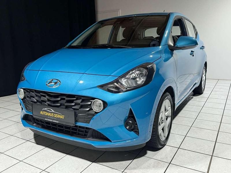 Blau Gebraucht 2022 Hyundai i10 Trend Kleinwagen | 14.790 € (Fairer Preis) - Bild 1/4