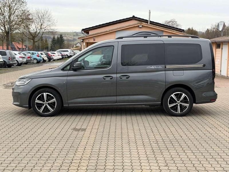 Gebraucht VW Caddy Maxi California 122 PS (89 kW) 2022 Indiumgrau Van / Kleinbus