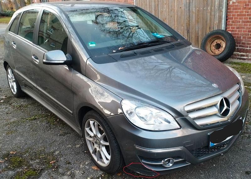 Gebraucht 2009 Mercedes B180 Van / Kleinbus | 4.500 € (Superpreis) - Bild 1/4