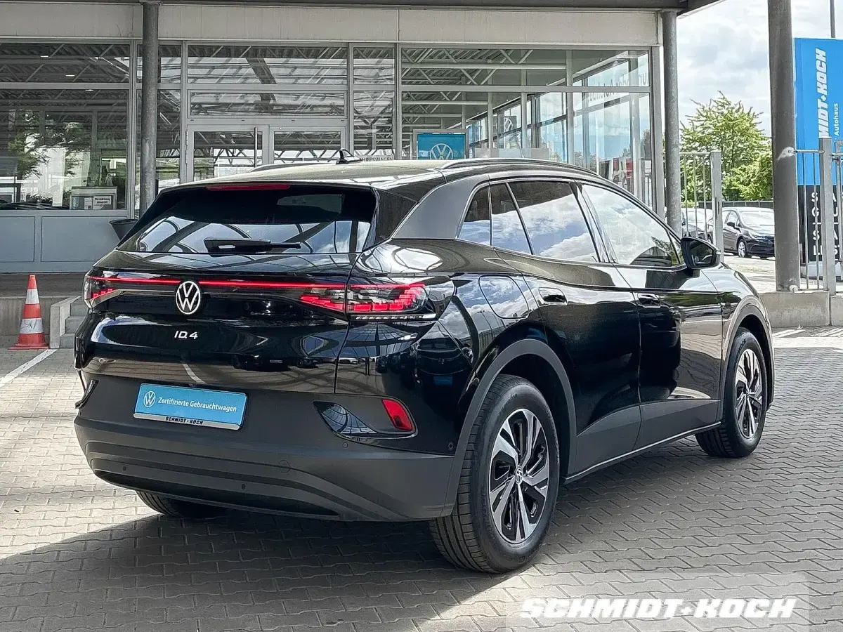 Gebraucht VW ID.4 Pure 125 kW (170 PS) 2025 Grenaldilschwarz (schwarz) SUV