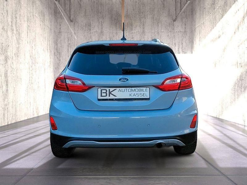 Gebraucht Ford Fiesta Active 101 PS (74 kW) 2019 Silber Kleinwagen