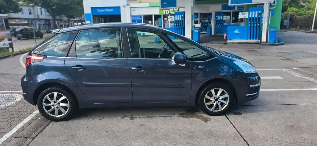 Gebraucht Citroën C4 Picasso 120 PS (88 kW) 2011 Violet Van / Kleinbus