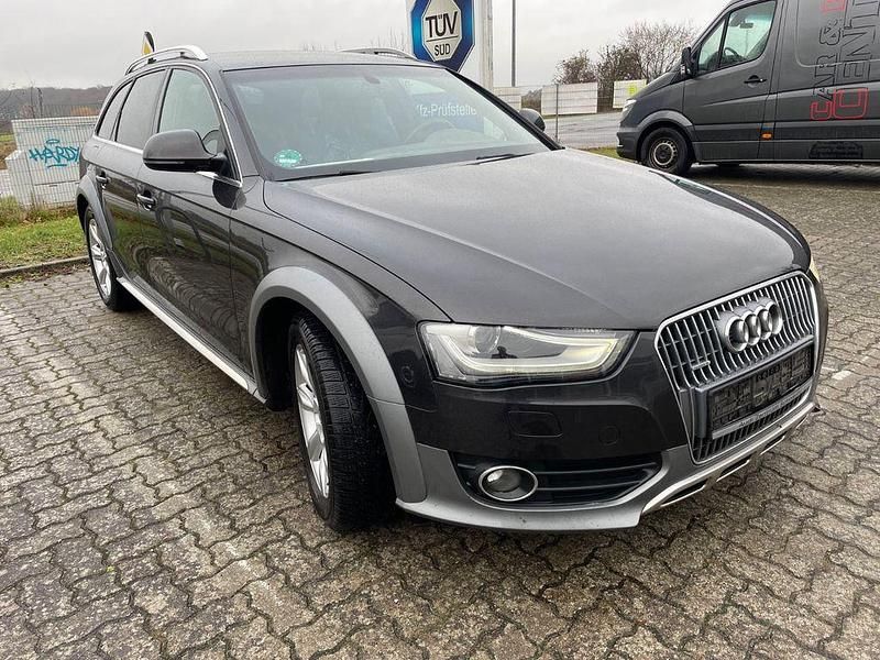 Grau Gebraucht 2013 Audi A4 Allroad Comfort Kombi | 7.790 € (Fairer Preis) - Bild 1/4