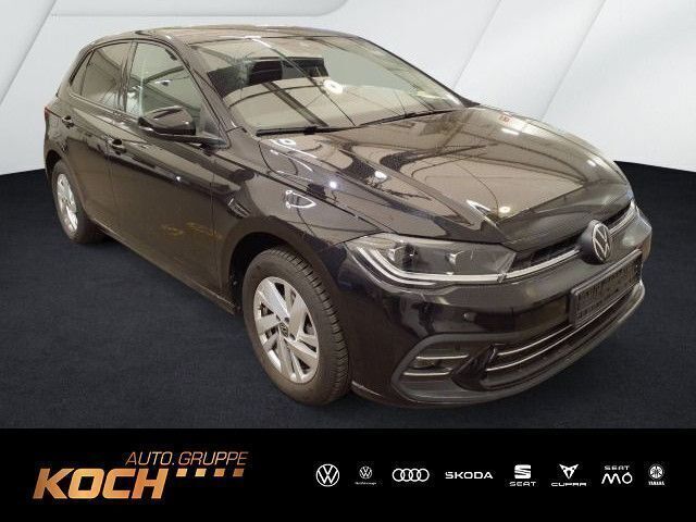 Schwarz Gebraucht 2024 VW Polo Style Limousine | 20.930 € (Guter Preis) - Bild 1/4
