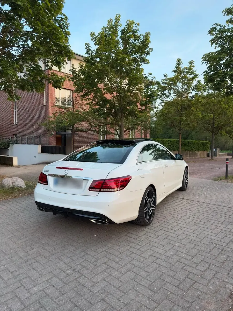 Occasion Mercedes E200 AMG 184 ch (135 kW) 2017 Blanc Coupé