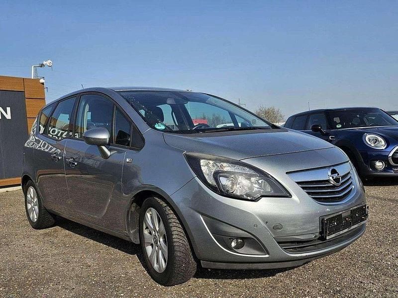 Gebraucht Opel Meriva Innovation 131 PS (96 kW) 2012 Grau Van / Kleinbus